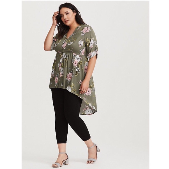 Plus Size Torrid 3X Olive Floral Babydoll Tunic - Picture 2 of 8